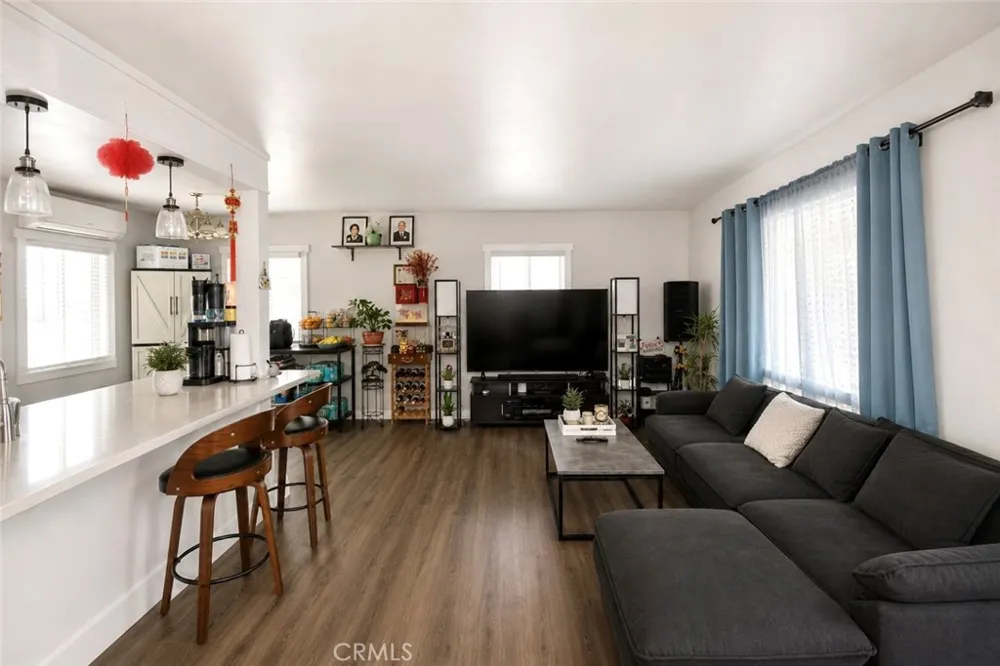 11771 Mac Murray Garden Grove, CA 92841
