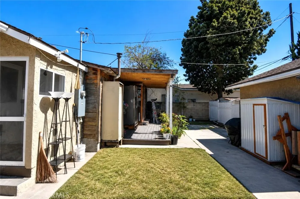 11771 Mac Murray Garden Grove, CA 92841
