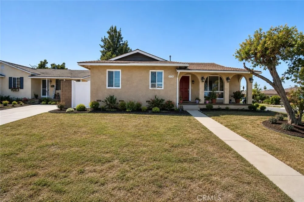 11771 Mac Murray Garden Grove, CA 92841
