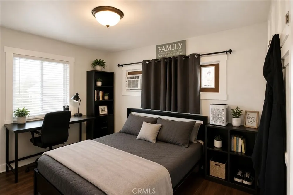 11771 Mac Murray Garden Grove, CA 92841