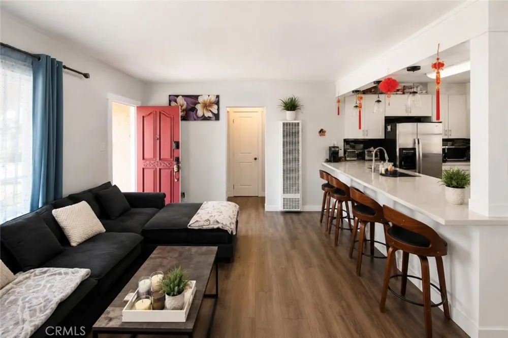 11771 Mac Murray Garden Grove, CA 92841
