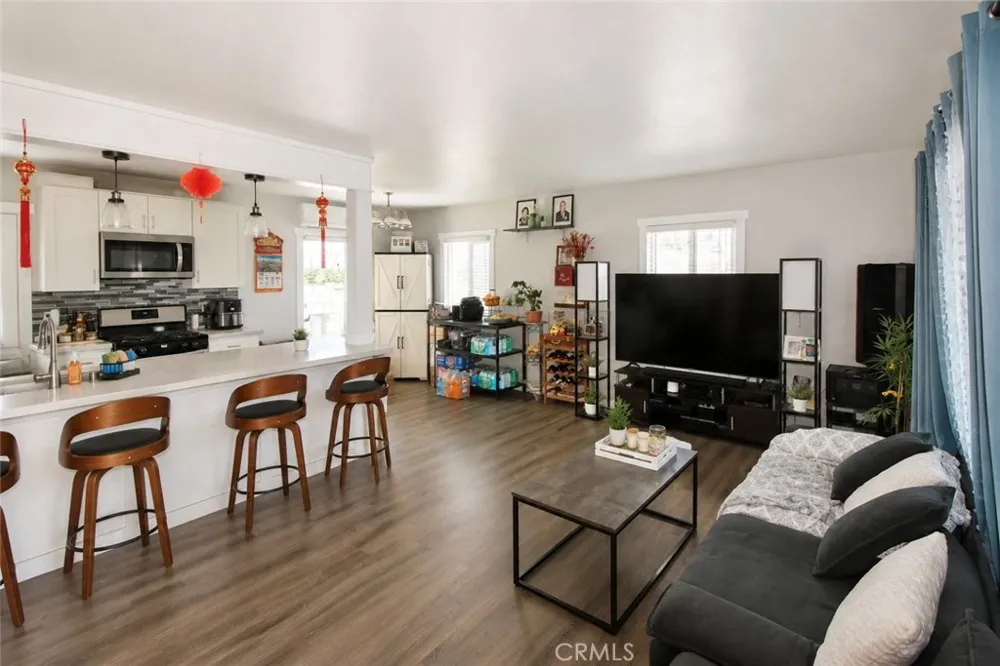 11771 Mac Murray Garden Grove, CA 92841