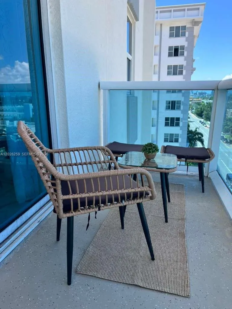 9201 Collins Ave #821 Surfside, FL 33154