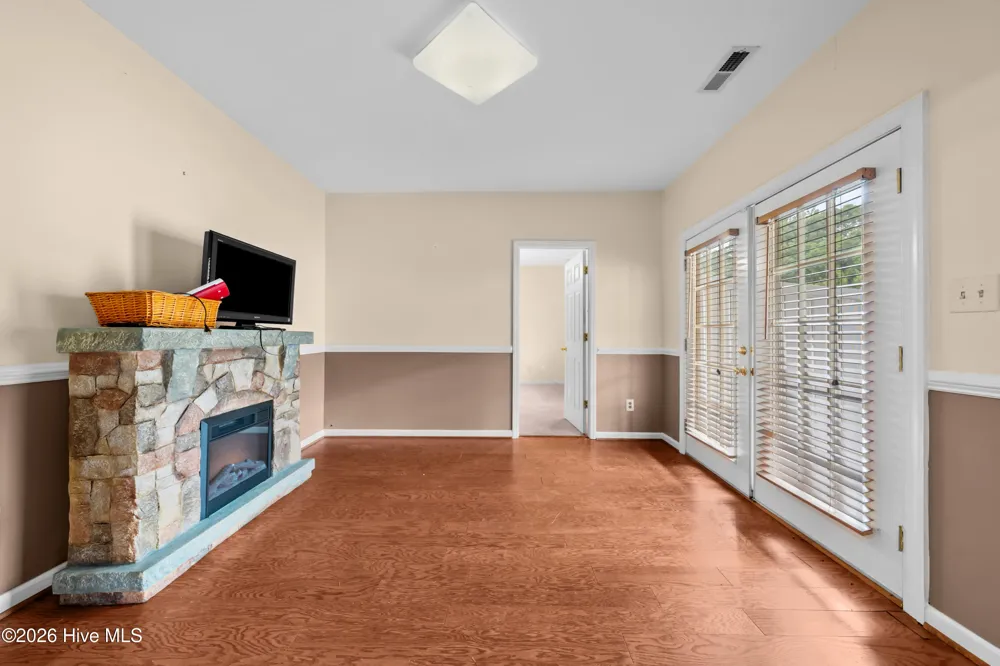 511 Westpark Circle Winston-Salem, NC 27103