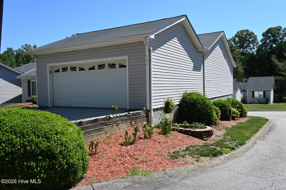 511 Westpark Circle Winston-Salem, NC 27103