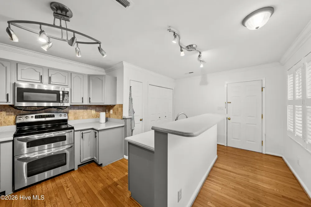 511 Westpark Circle Winston-Salem, NC 27103