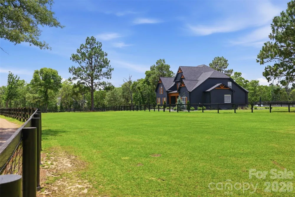 8520 Stock Horse Trail Windsor, SC 29856