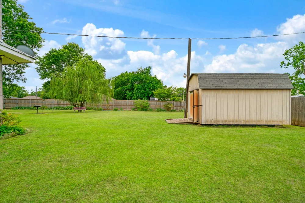 330 Young Street Blossom, TX 75416