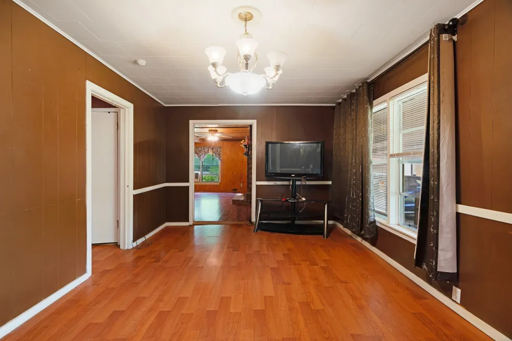 330 Young Street Blossom, TX 75416