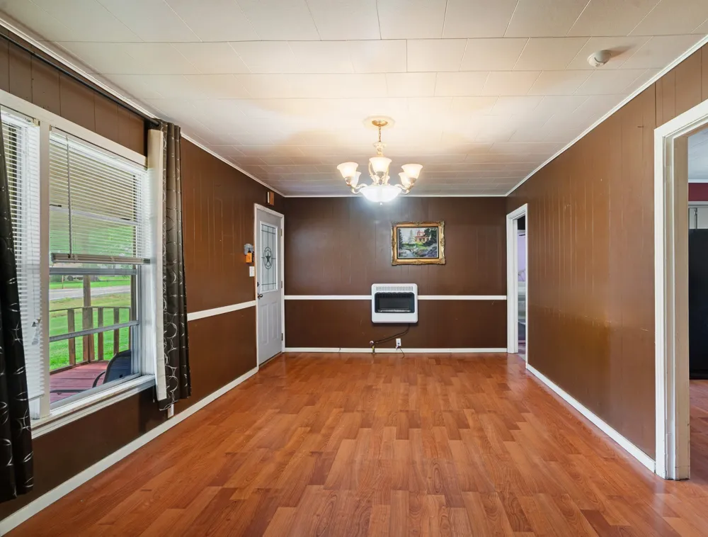 330 Young Street Blossom, TX 75416