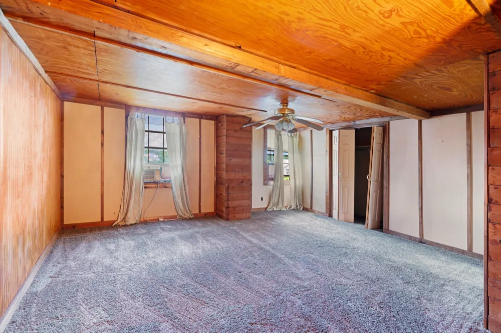 330 Young Street Blossom, TX 75416