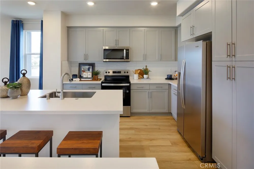 9534 Hannah Way Riverside, CA 92503