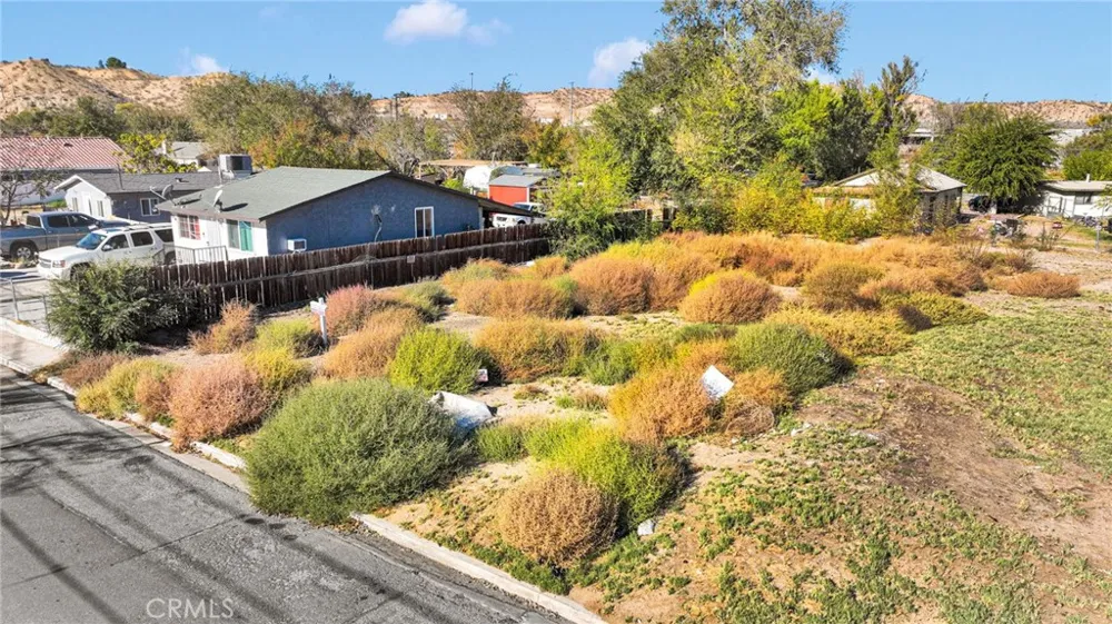 15778 Cottonwood Street Victorville, CA 92395
