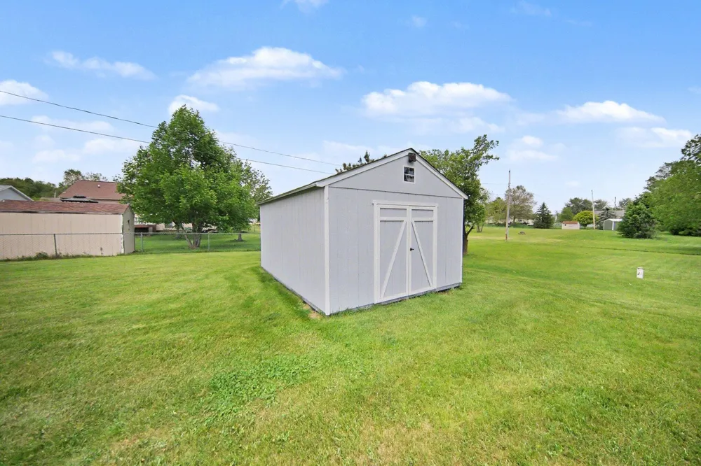 7496 Kingsley Drive Onsted, MI 49265