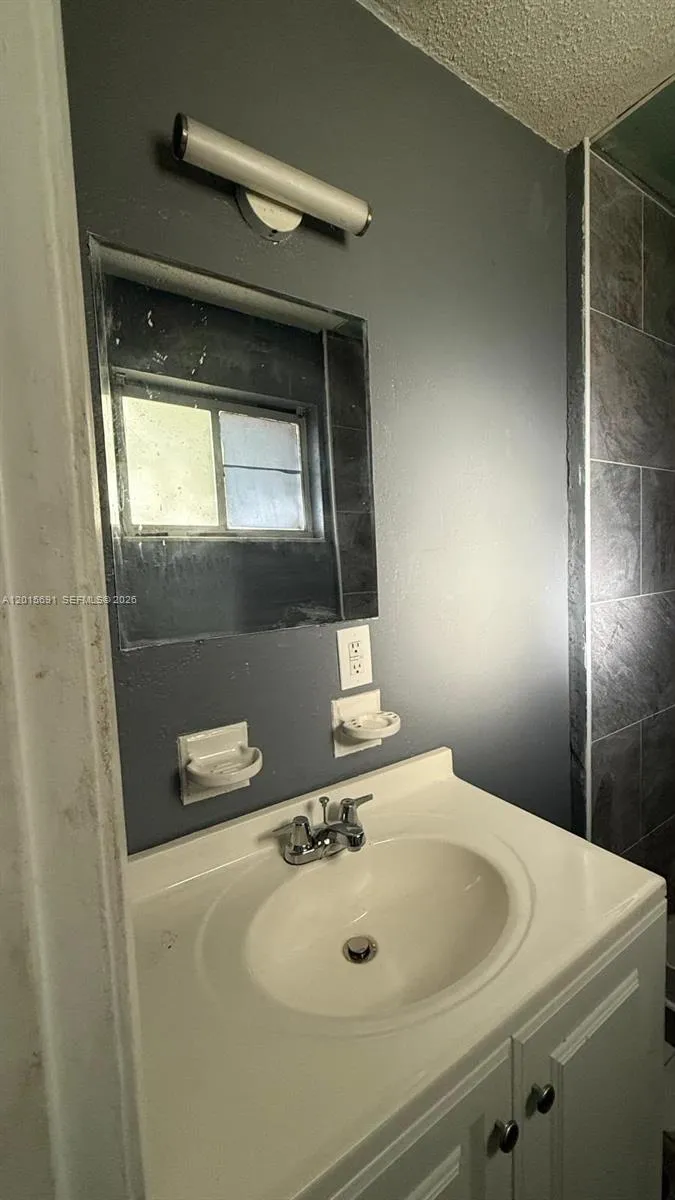 1 ST REGIS DR Other City - In The State Of Florida, FL 32505