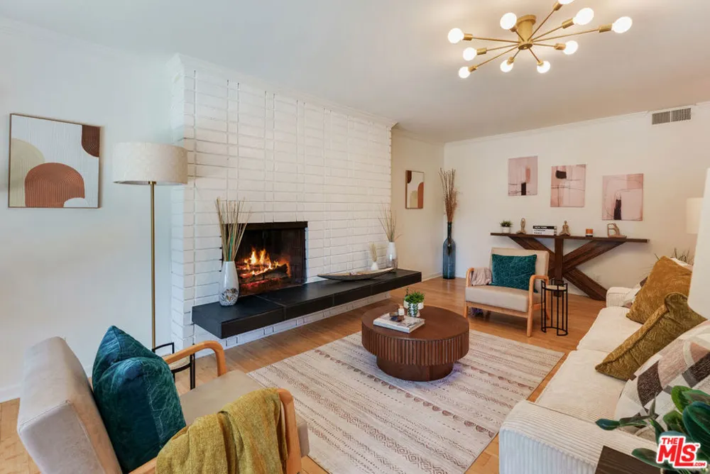 4312 Babcock Avenue #3 Studio City, CA 91604