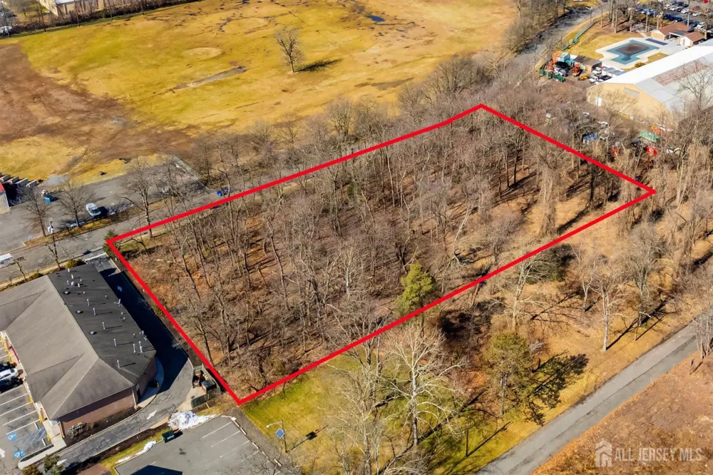 990-990 INMAN AVENUE Edison, NJ 08820
