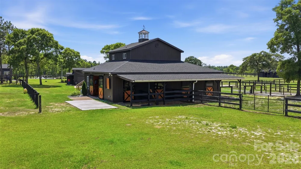 8520 Stock Horse Trail Windsor, SC 29856