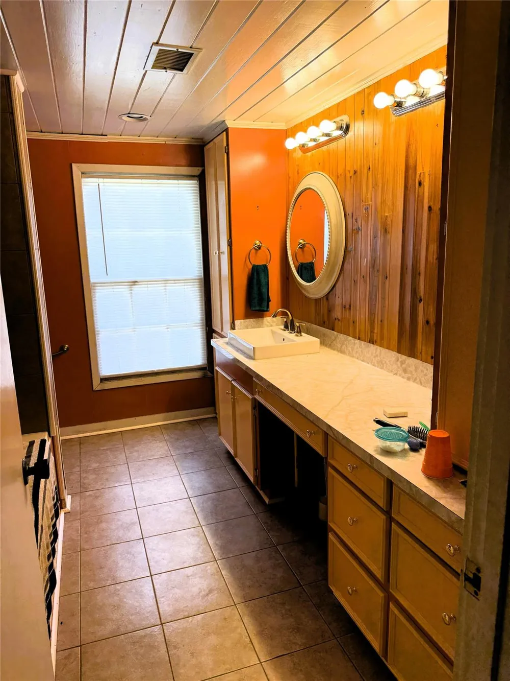 1417 Main Street Industry, TX 78944