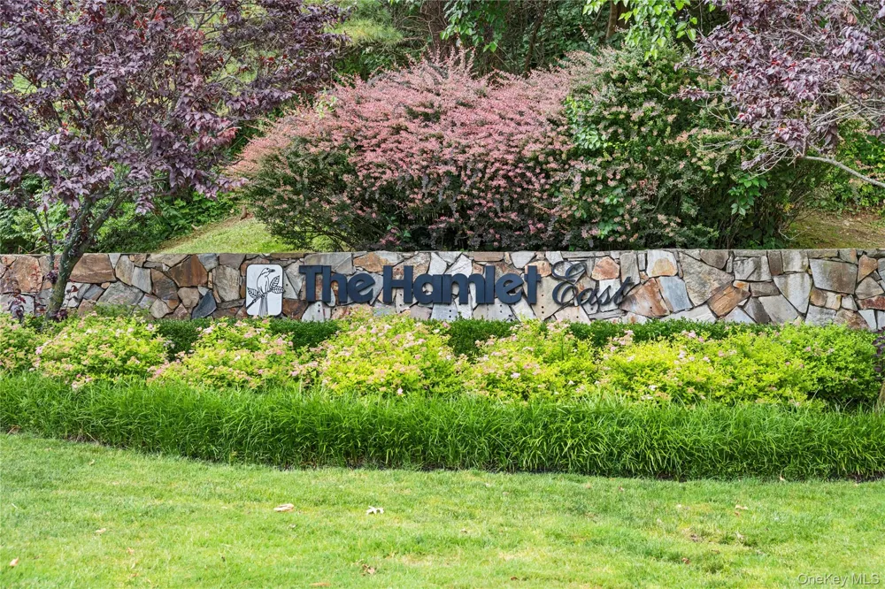 83 Foxwood Drive Jericho, NY 11753