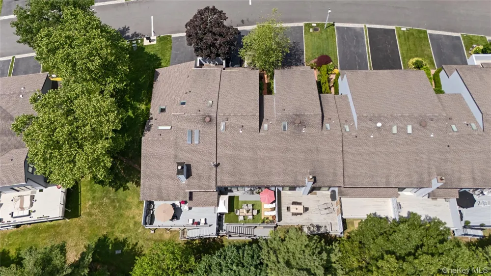 83 Foxwood Drive Jericho, NY 11753