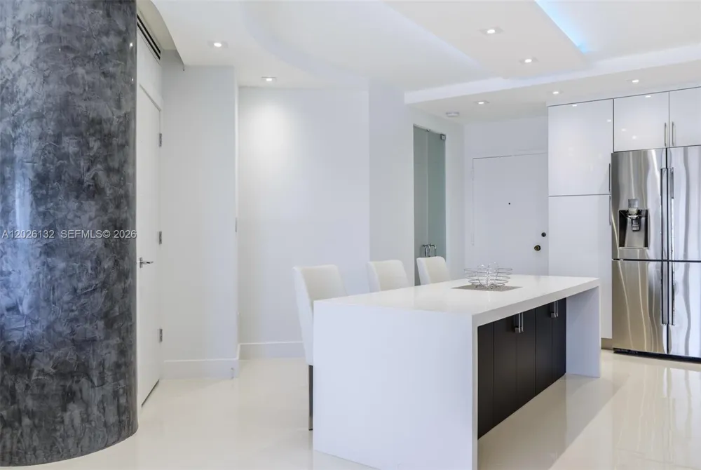 1950 S Ocean Dr #9N Hallandale Beach, FL 33009