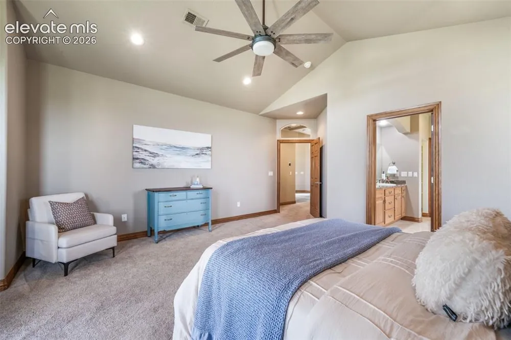 5441 Country Club Drive Larkspur, CO 80118