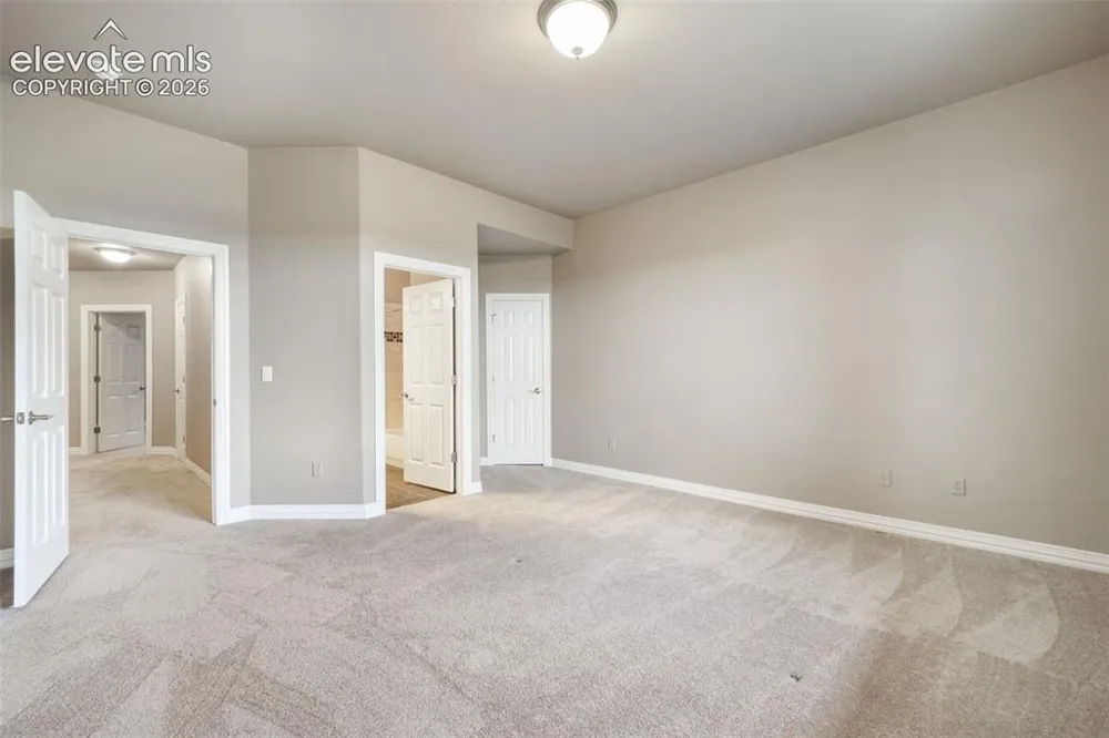 5441 Country Club Drive Larkspur, CO 80118