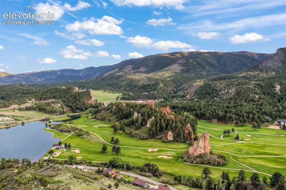 5441 Country Club Drive Larkspur, CO 80118