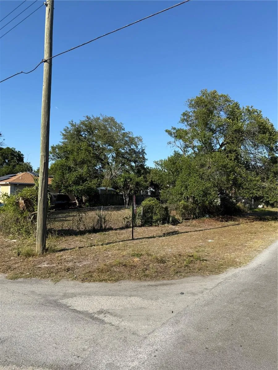 3601 GARRISON STREET Tampa, FL 33619