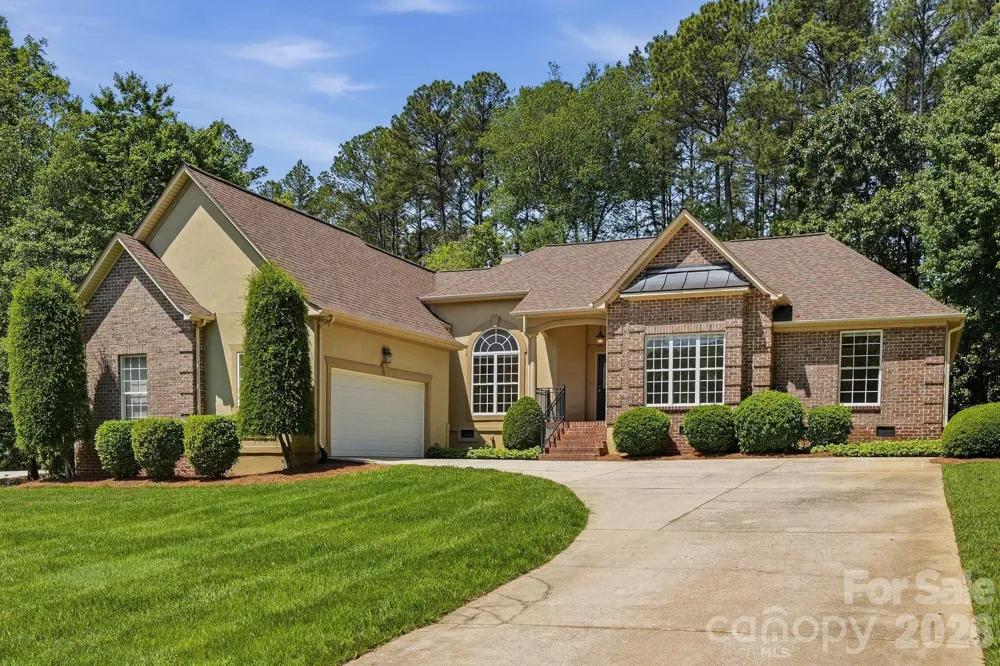 2605 Penngate Drive Sherrills Ford, NC 28673
