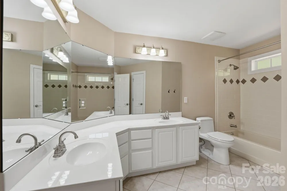 2605 Penngate Drive Sherrills Ford, NC 28673