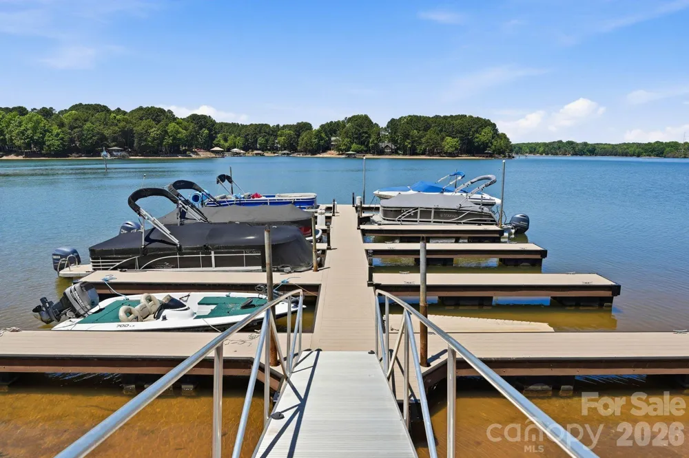2605 Penngate Drive Sherrills Ford, NC 28673