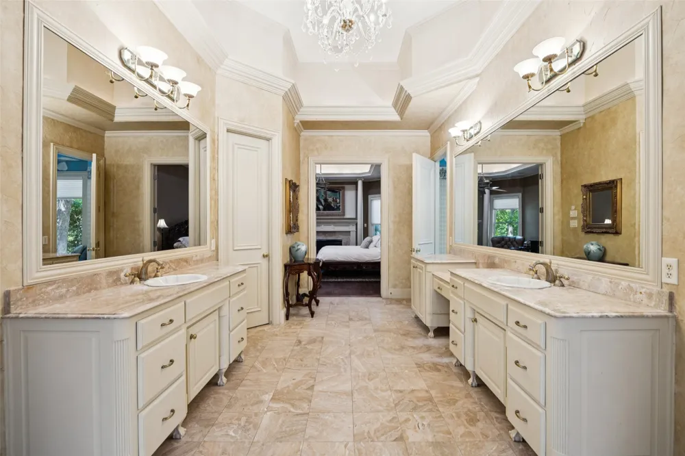 32 Wyck Hill Lane Westlake, TX 76262