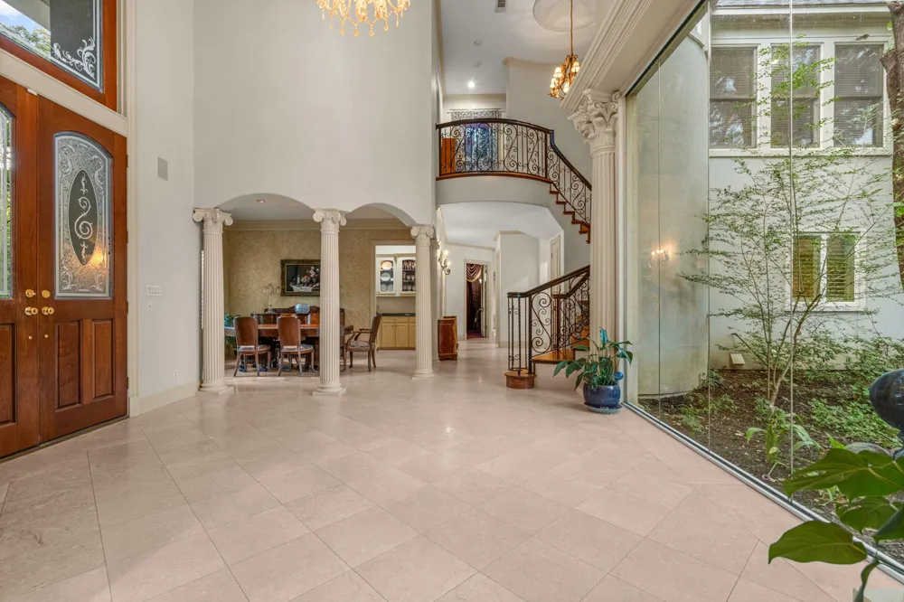 32 Wyck Hill Lane Westlake, TX 76262