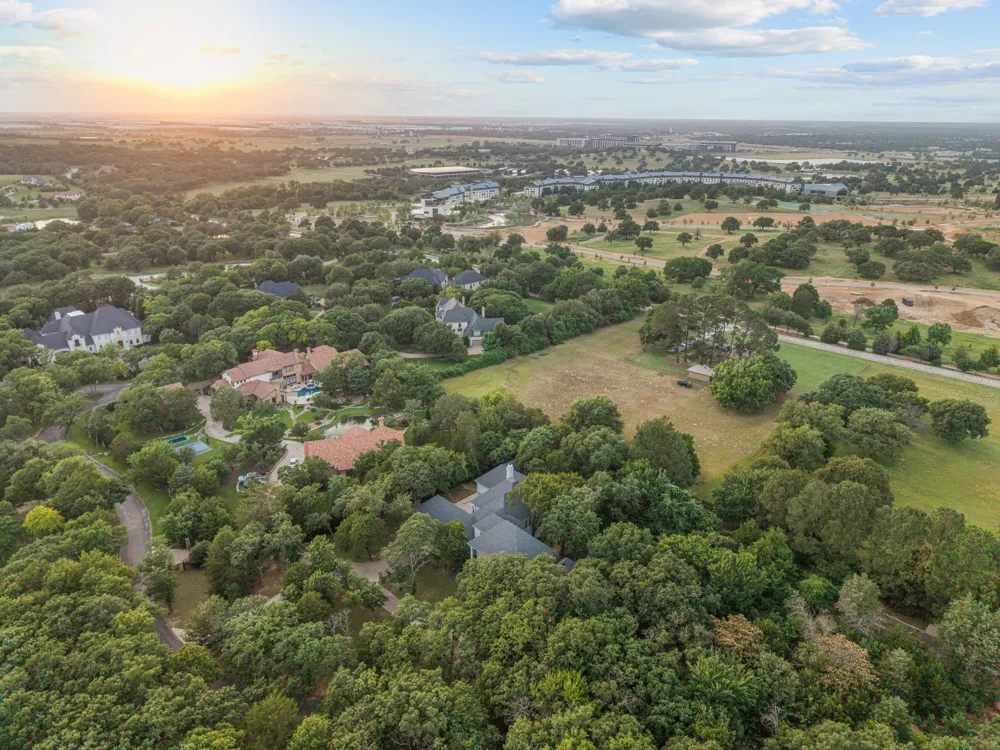 32 Wyck Hill Lane Westlake, TX 76262