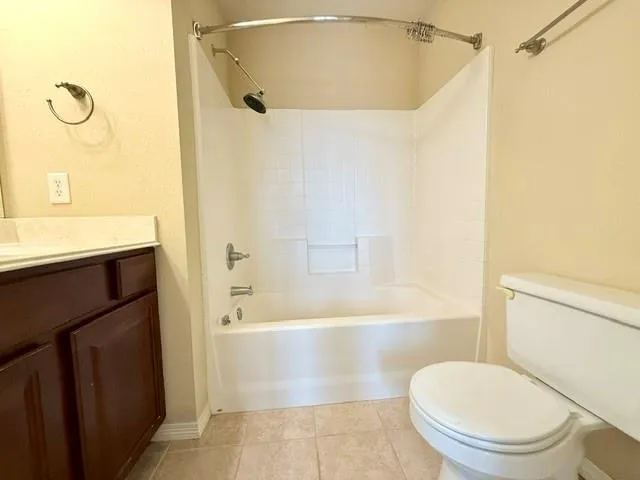 1000 Spring Loop #1806 College Station, TX 77840