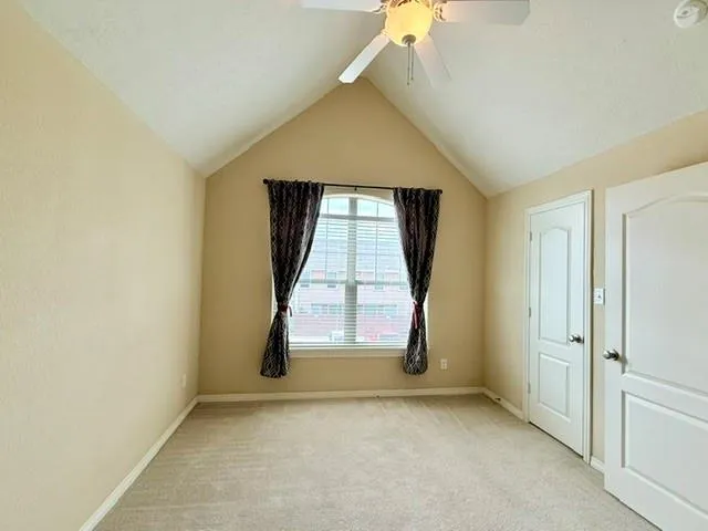1000 Spring Loop #1806 College Station, TX 77840