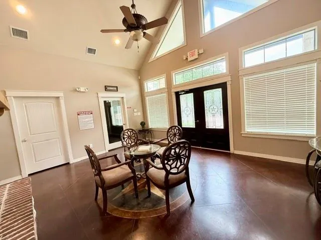 1000 Spring Loop #1806 College Station, TX 77840