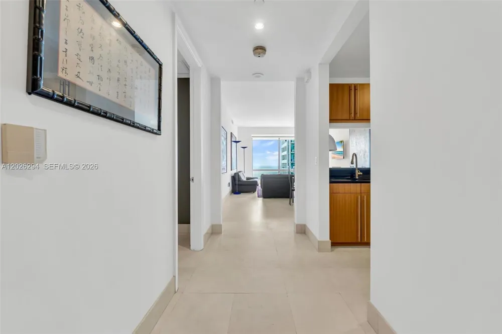 1425 Brickell Ave #51A Miami, FL 33131