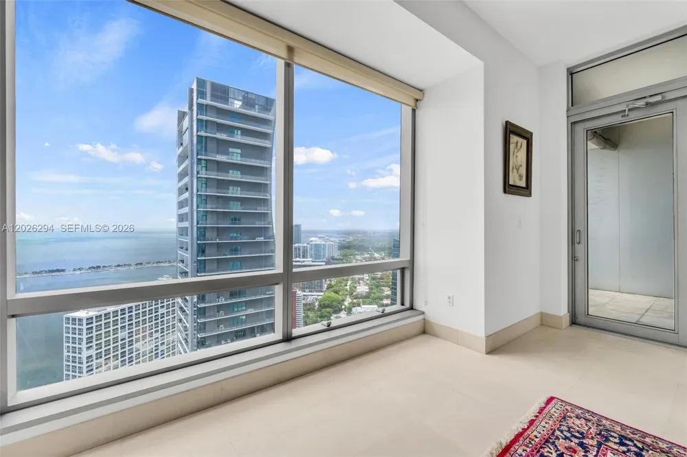 1425 Brickell Ave #51A Miami, FL 33131