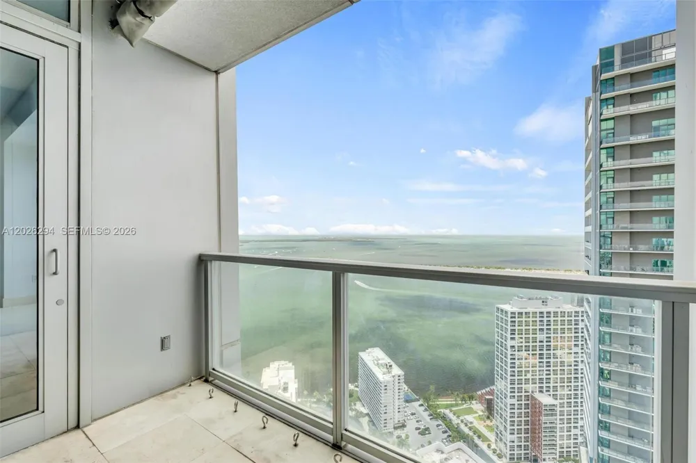 1425 Brickell Ave #51A Miami, FL 33131