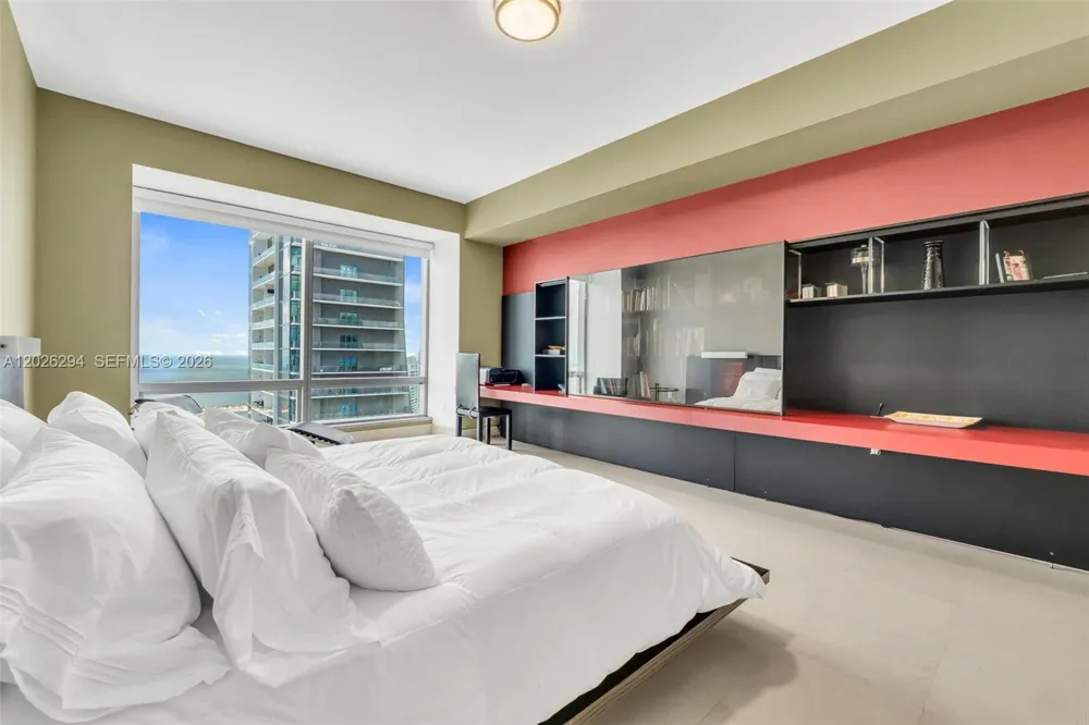 1425 Brickell Ave #51A Miami, FL 33131