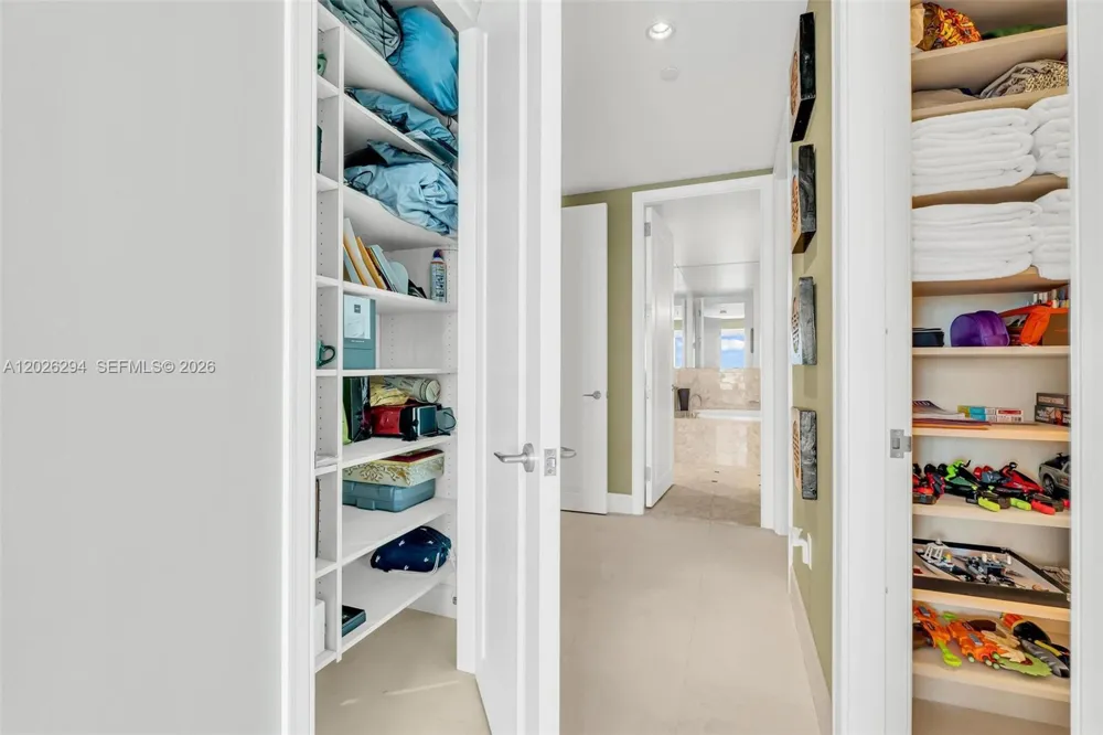 1425 Brickell Ave #51A Miami, FL 33131