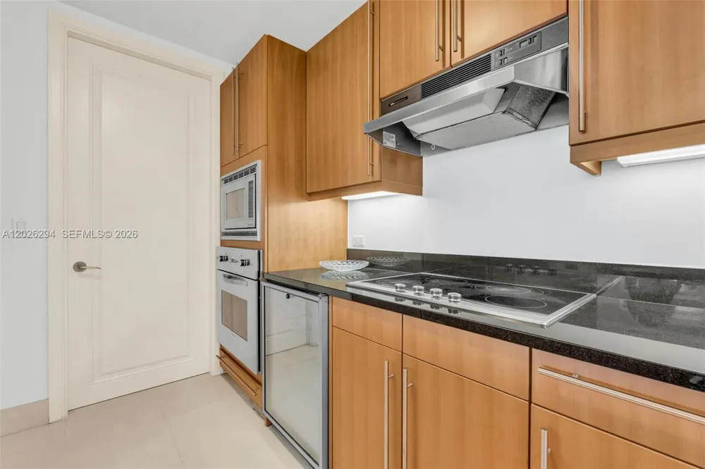 1425 Brickell Ave #51A Miami, FL 33131