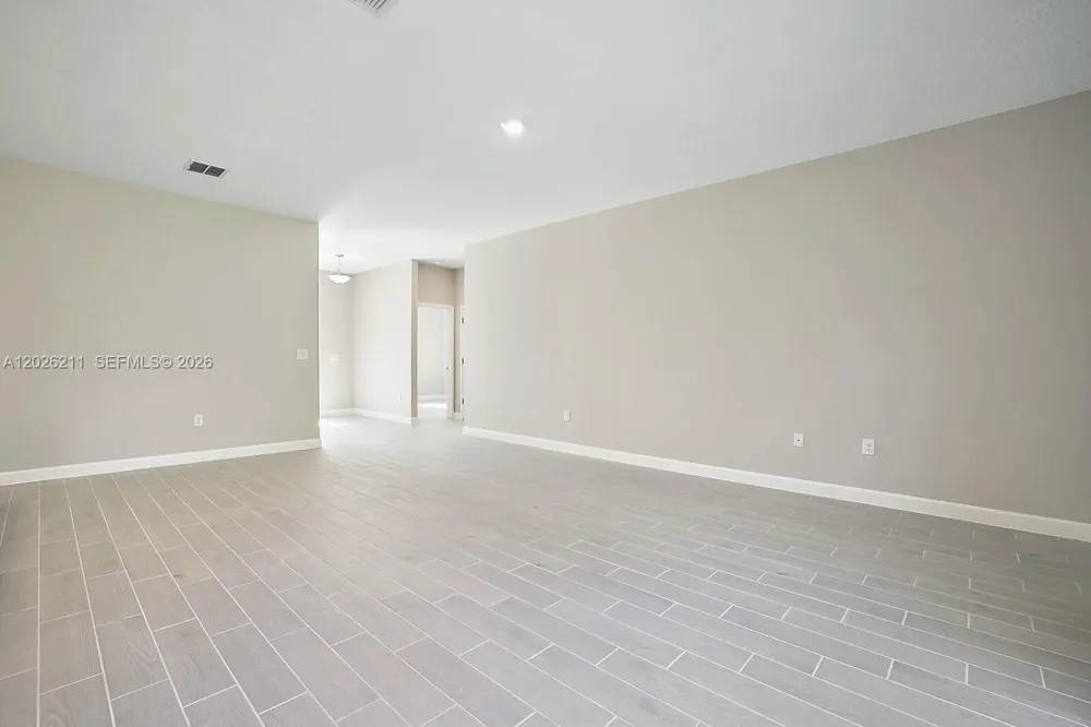 950 Bartram Ave SW Palm Bay, FL 32908