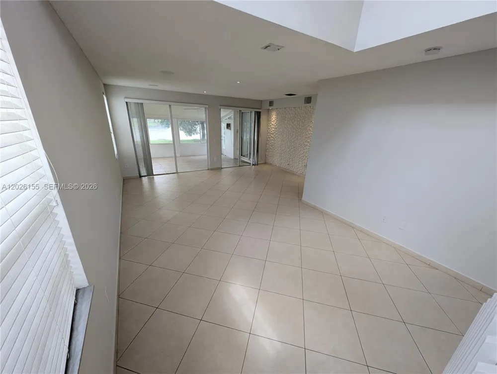 15320 NW 6th Ct #0 Pembroke Pines, FL 33028