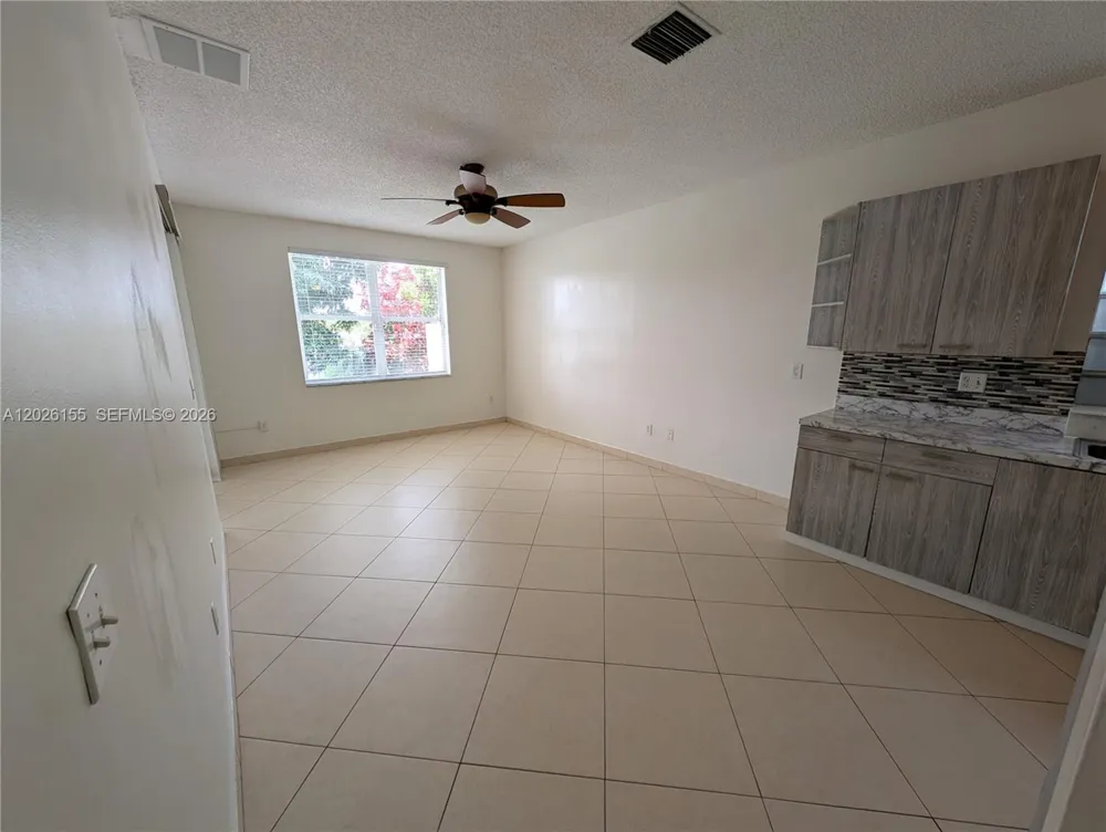 15320 NW 6th Ct #0 Pembroke Pines, FL 33028