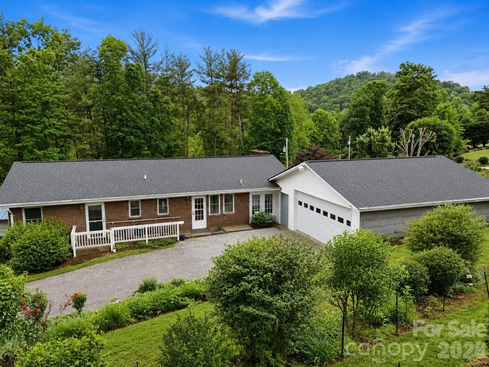 22 Webb Hill Road Leicester, NC 28748