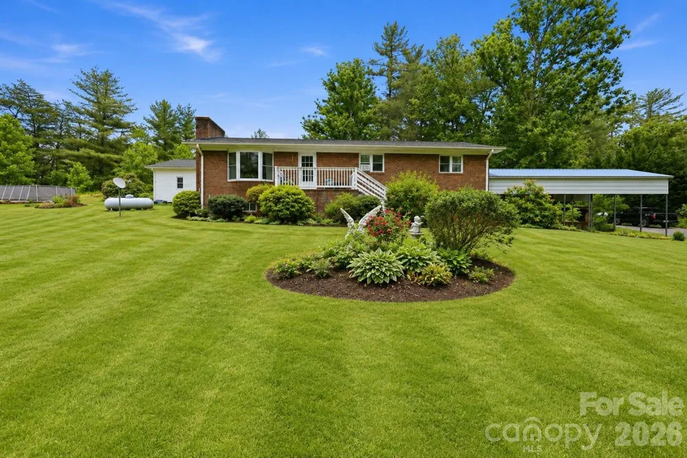 22 Webb Hill Road Leicester, NC 28748